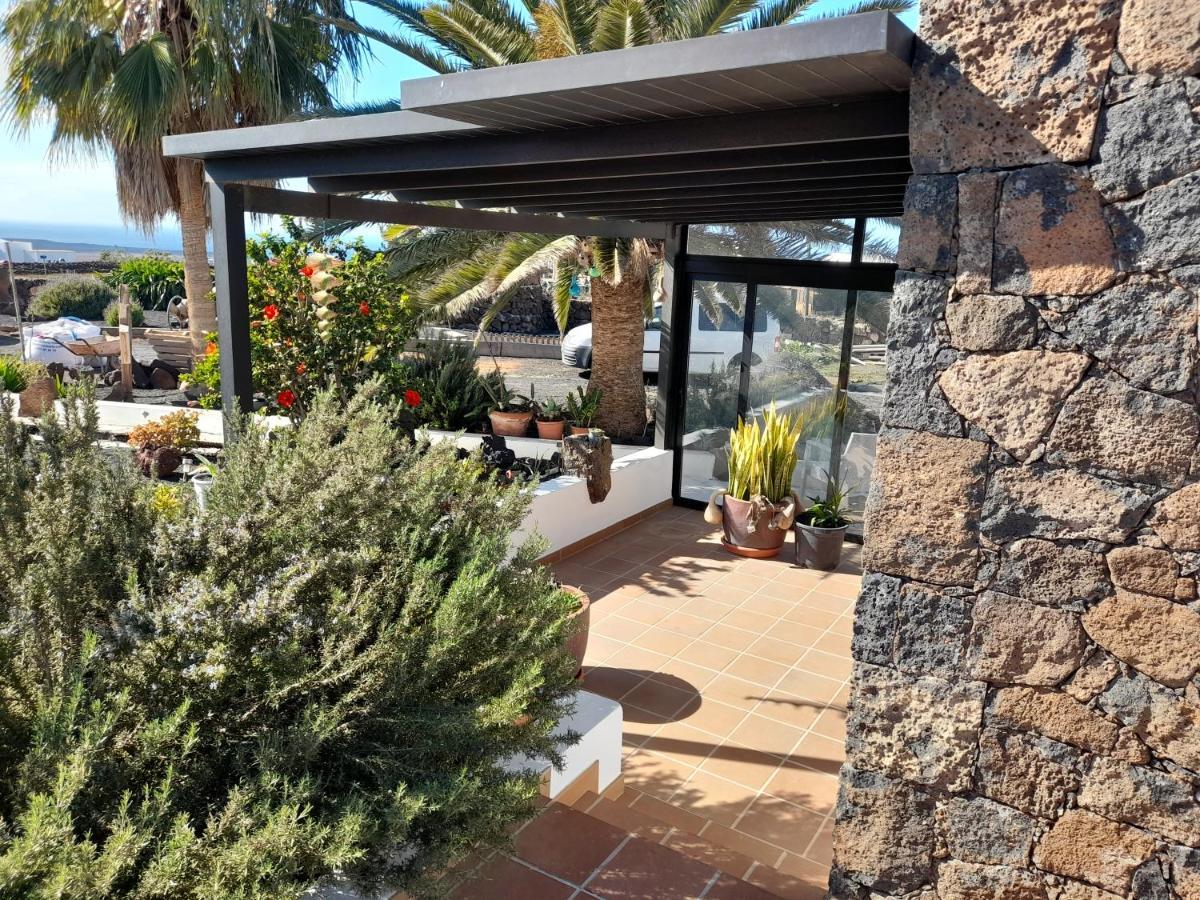 Apartamento Con Terraza Y Jardin Las Breñas Extérieur photo